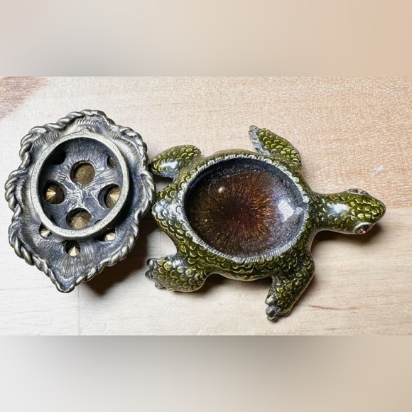 Jay Strongwater Swarovski St. Petersburg Sasha Jeweled Turtle Small Trinket Box - Picture 3 of 4
